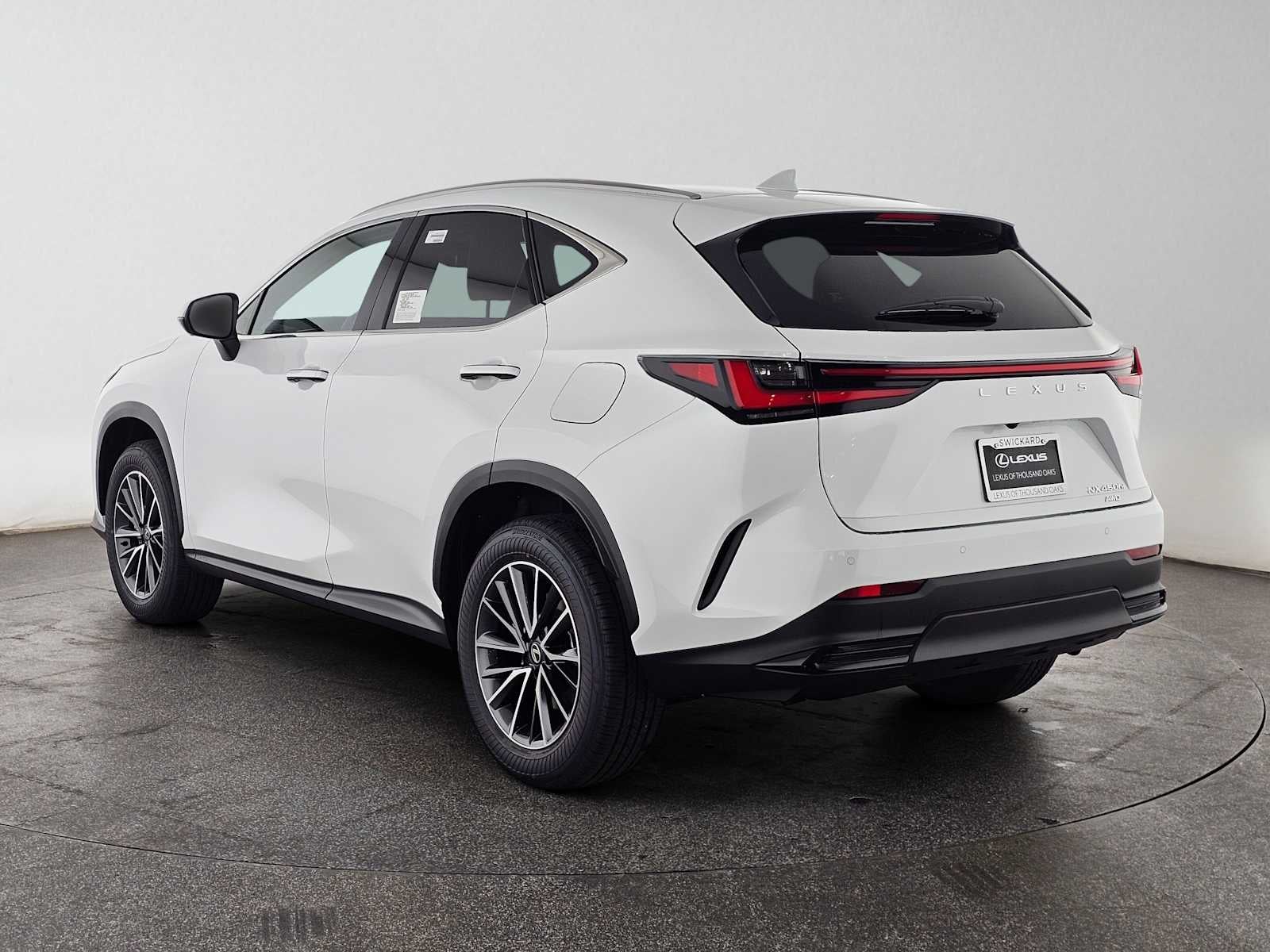 2026 Lexus NX 450h+ Premium