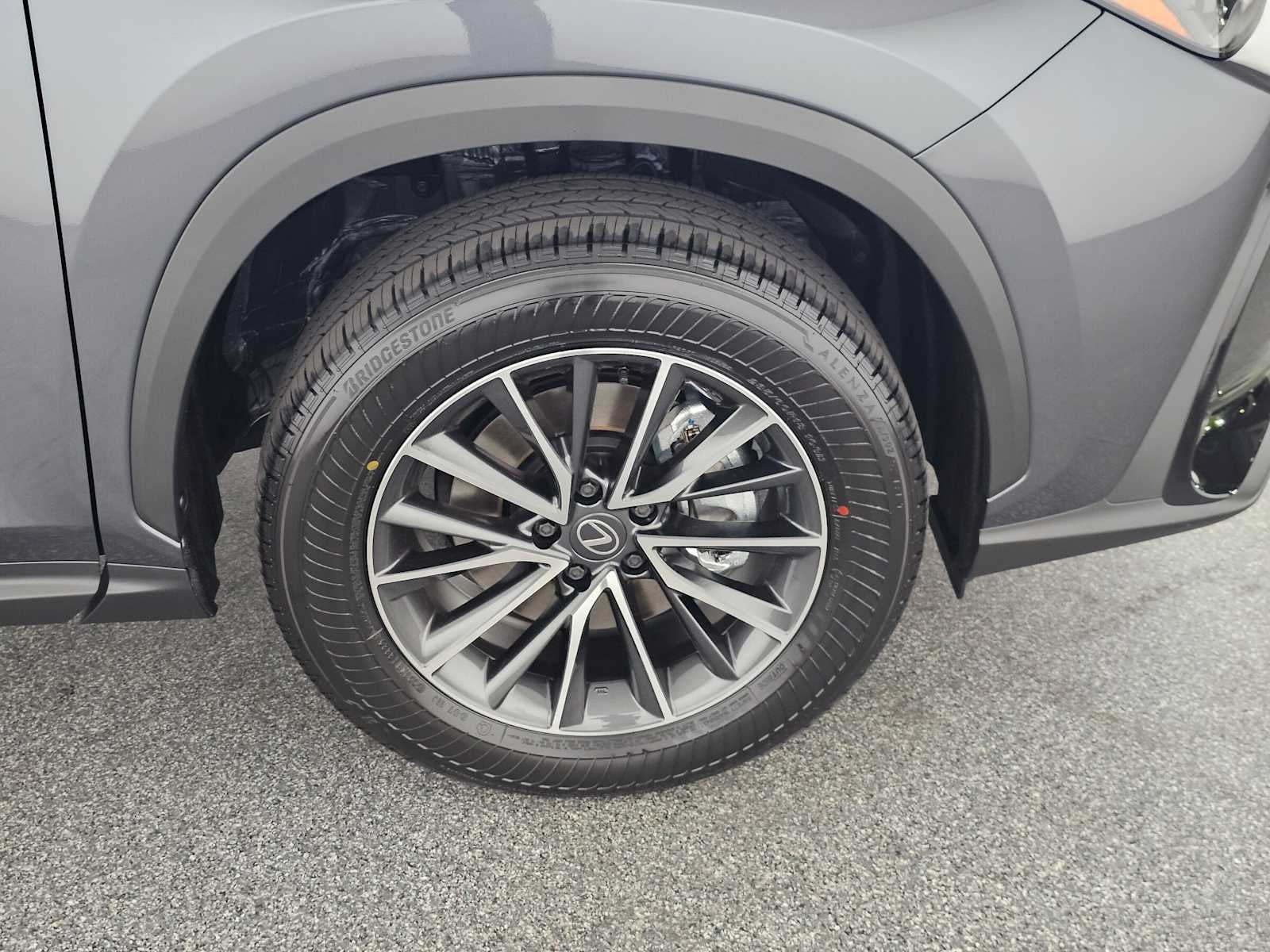2026 Lexus NX 450h PREMIUM PLUS AWD