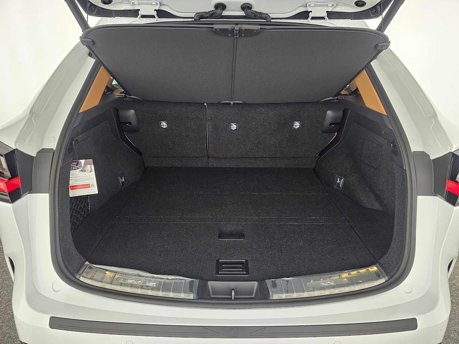 2026 Lexus NX 450h PREMIUM PLUS AWD