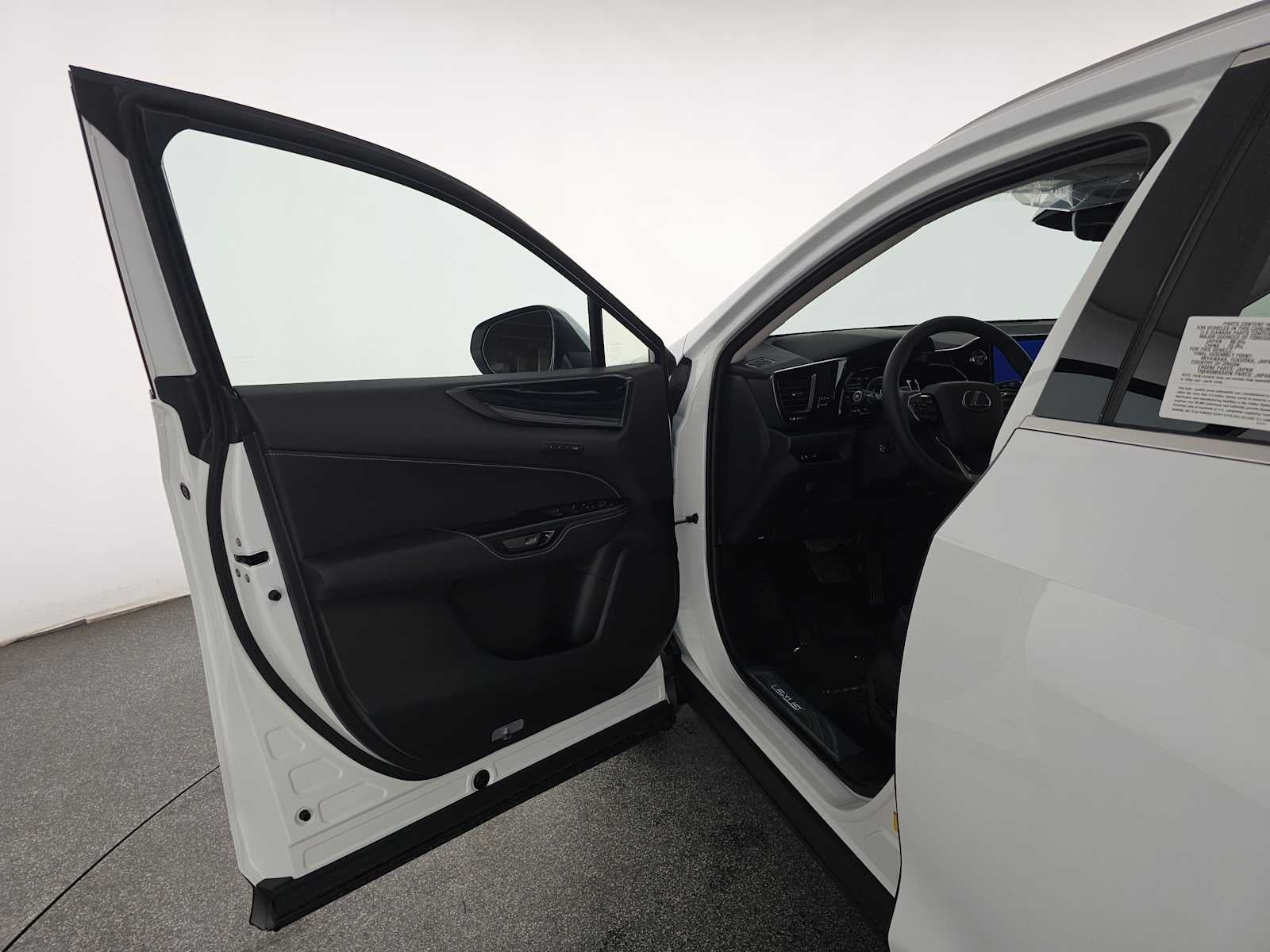 2026 Lexus NX 450h PREMIUM PLUS AWD