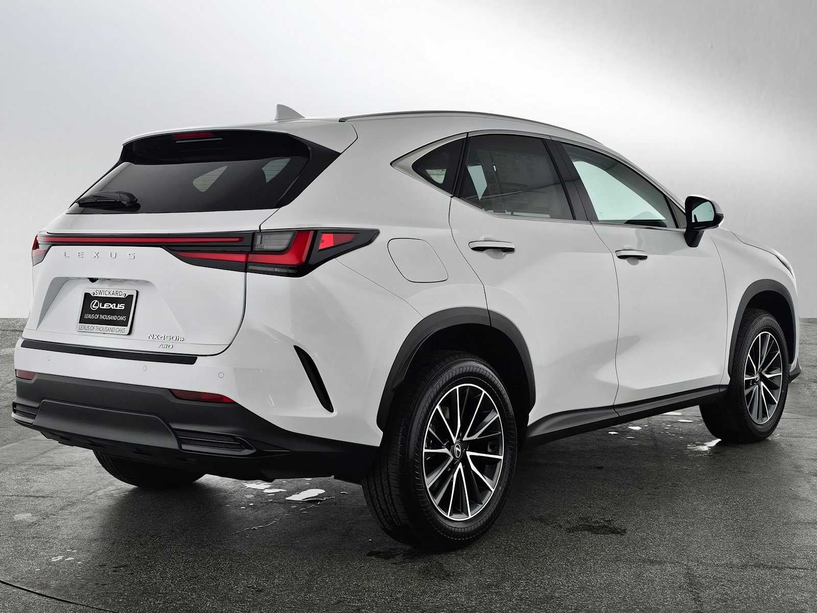 2026 Lexus NX 450h PREMIUM PLUS AWD