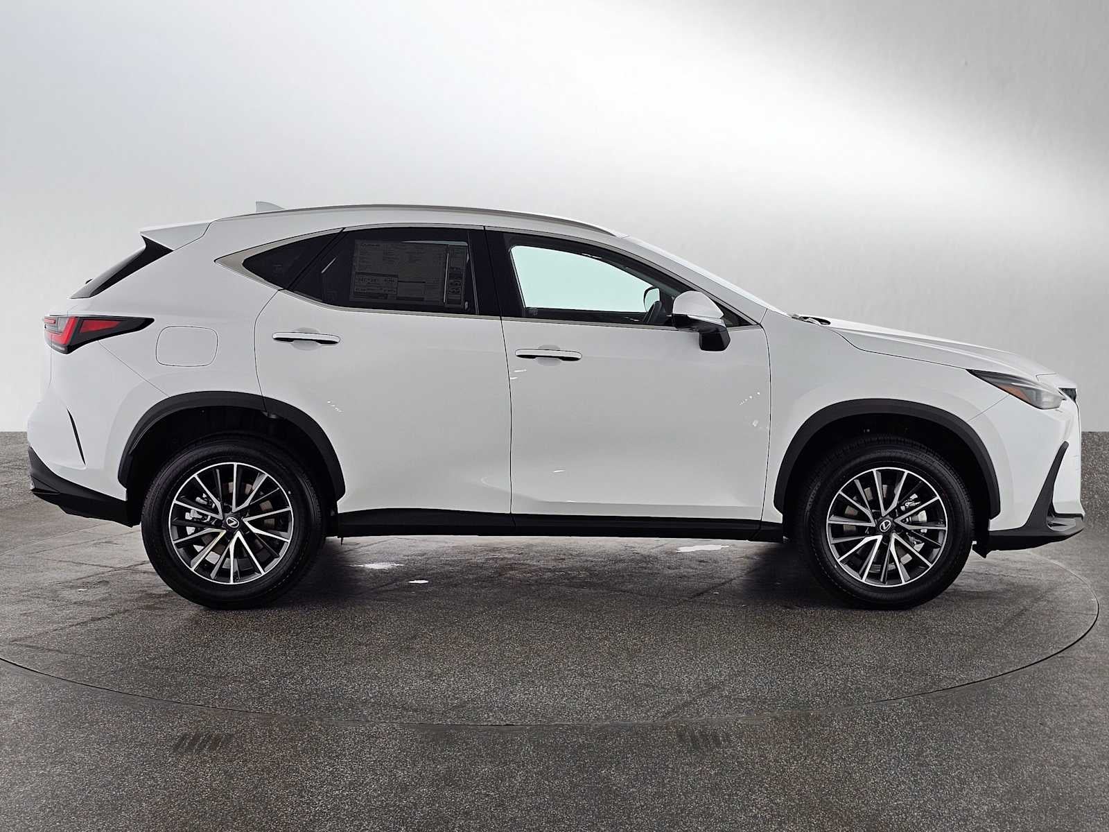 2026 Lexus NX 450h PREMIUM PLUS AWD