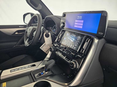 2026 Lexus LX 700h F SPORT HANDLING