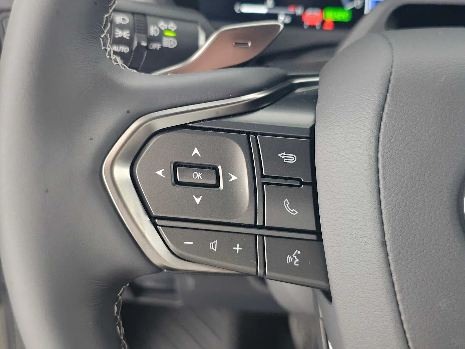 2026 Lexus LX 700h OVERTRAIL