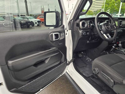 2023 Jeep Gladiator Overland