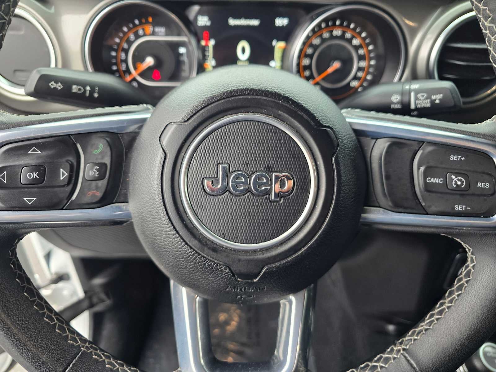 2023 Jeep Gladiator Overland