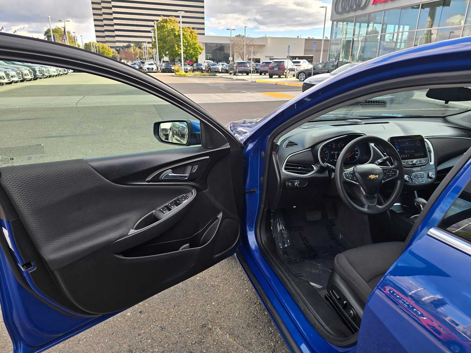 2023 Chevrolet Malibu LT