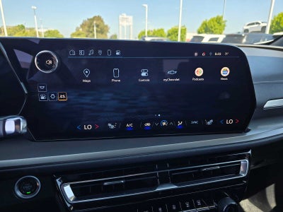 2025 Chevrolet Traverse AWD LT