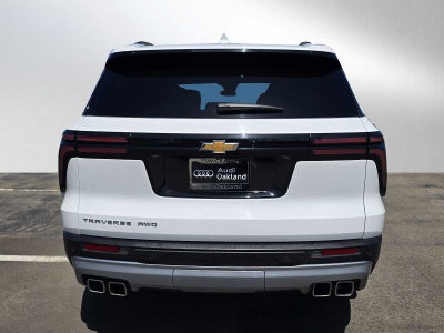 2025 Chevrolet Traverse AWD LT