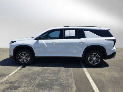 2025 Chevrolet Traverse AWD LT