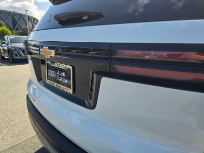2025 Chevrolet Traverse AWD LT