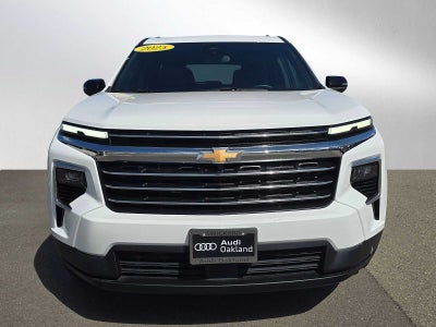 2025 Chevrolet Traverse AWD LT