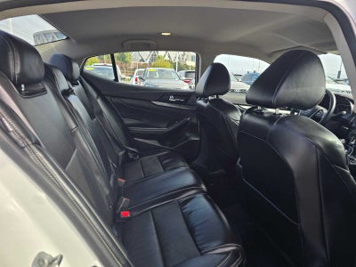 2023 Nissan Maxima SV