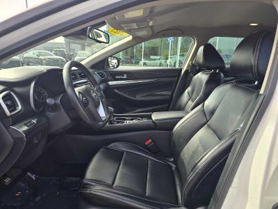 2023 Nissan Maxima SV