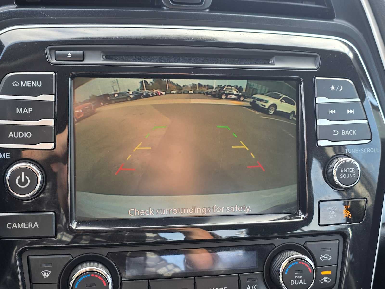 2023 Nissan Maxima SV