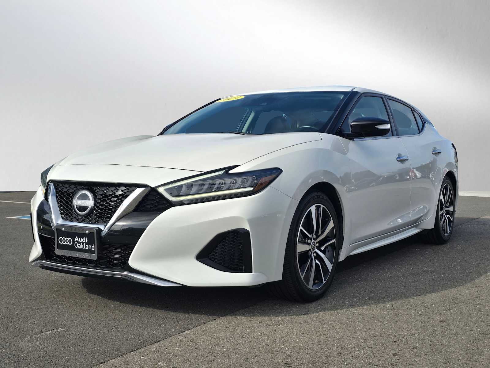 2023 Nissan Maxima SV