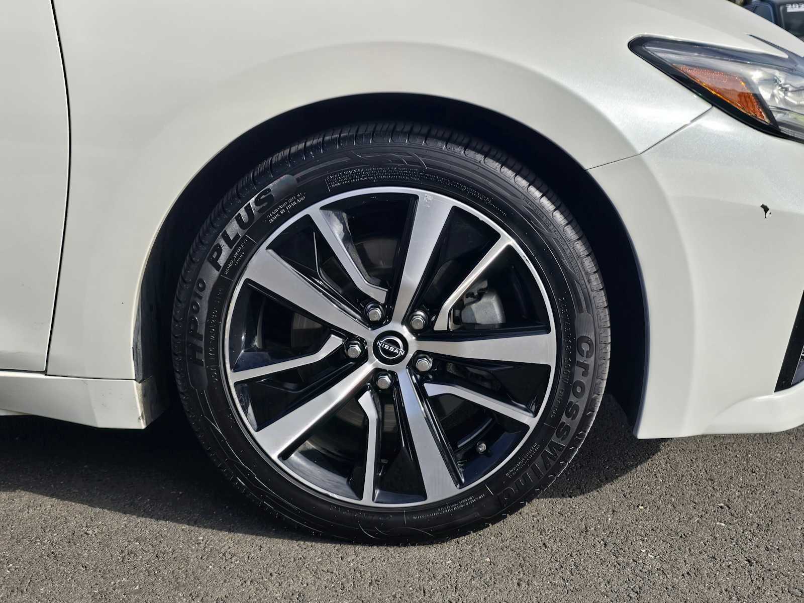 2023 Nissan Maxima SV