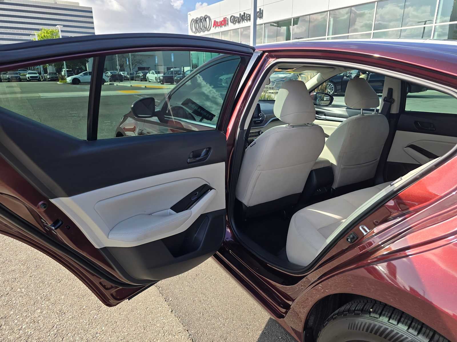 2023 Nissan Altima 2.5 SV