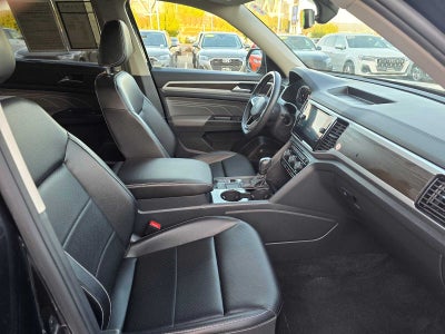 2022 Volkswagen Atlas 3.6L V6 SE w/Technology