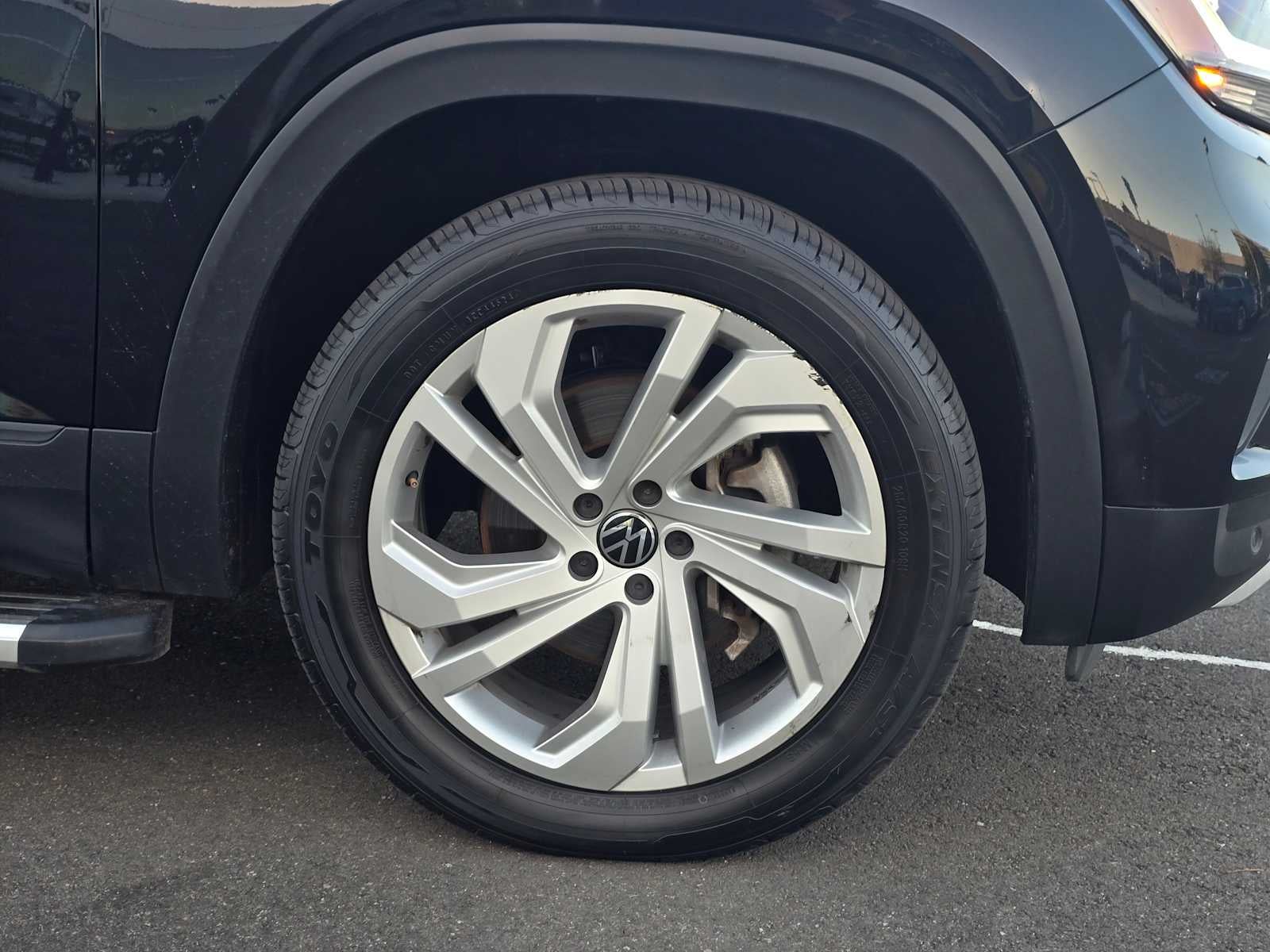 2022 Volkswagen Atlas 3.6L V6 SE w/Technology