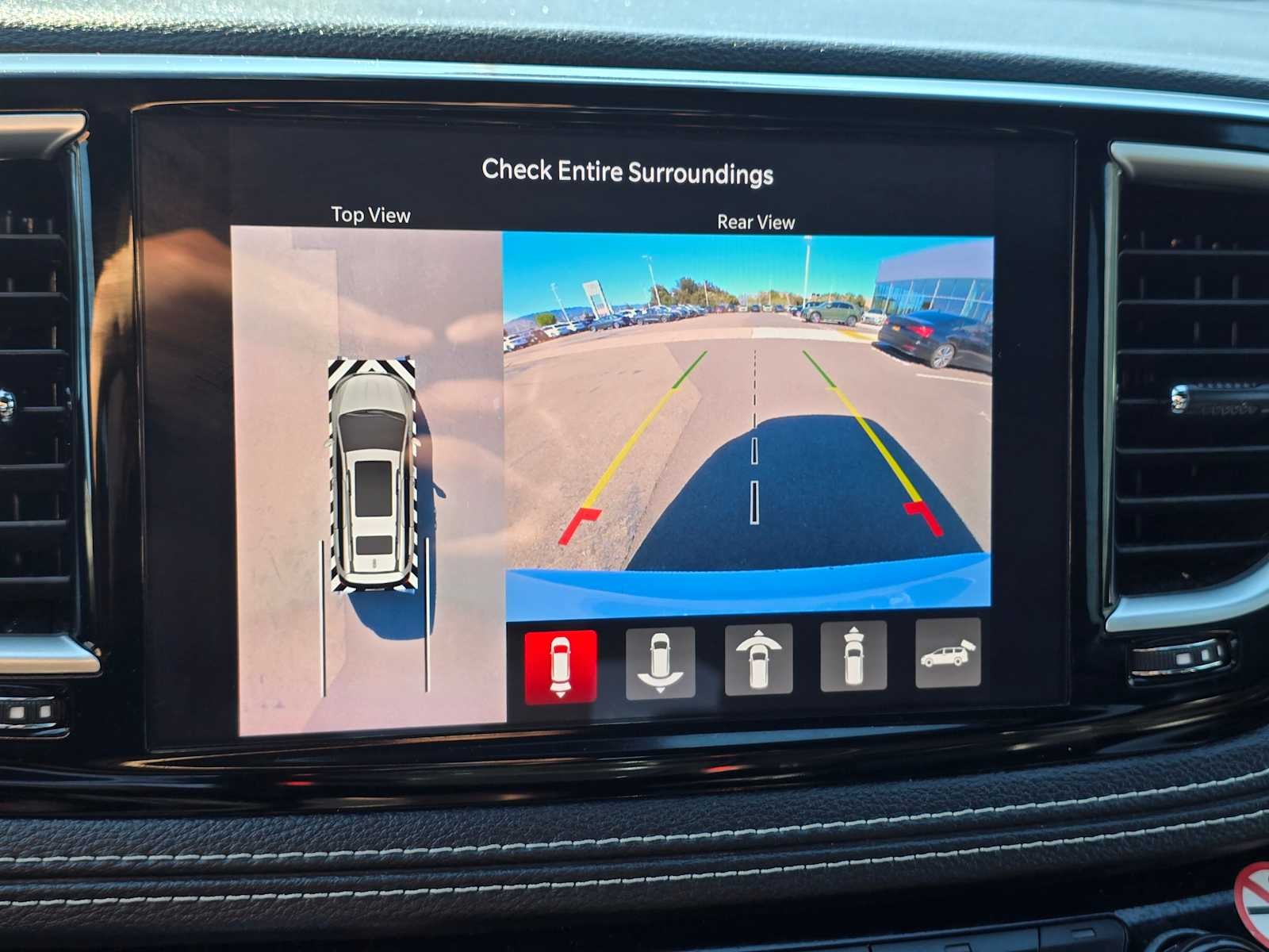 2024 Chrysler Pacifica Hybrid S Appearance Pkg