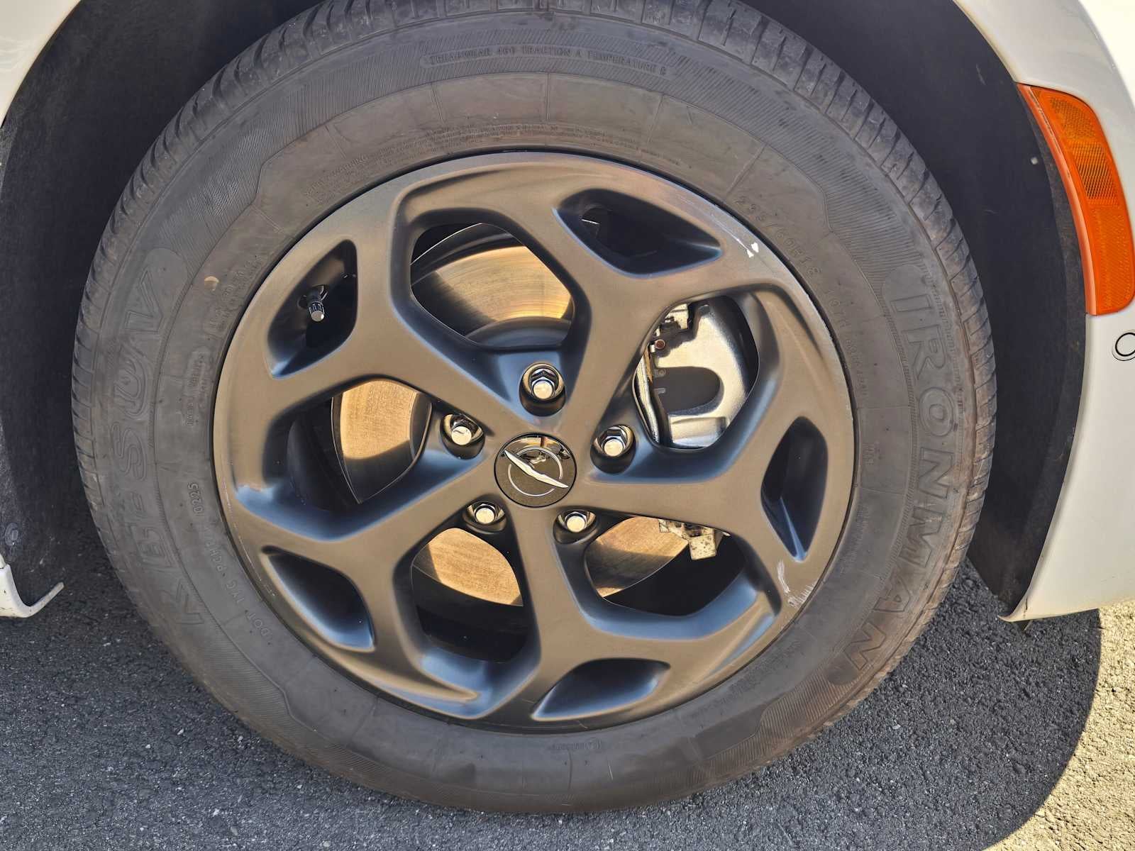 2024 Chrysler Pacifica Hybrid S Appearance Pkg