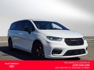 2024 Chrysler Pacifica Hybrid S Appearance Pkg