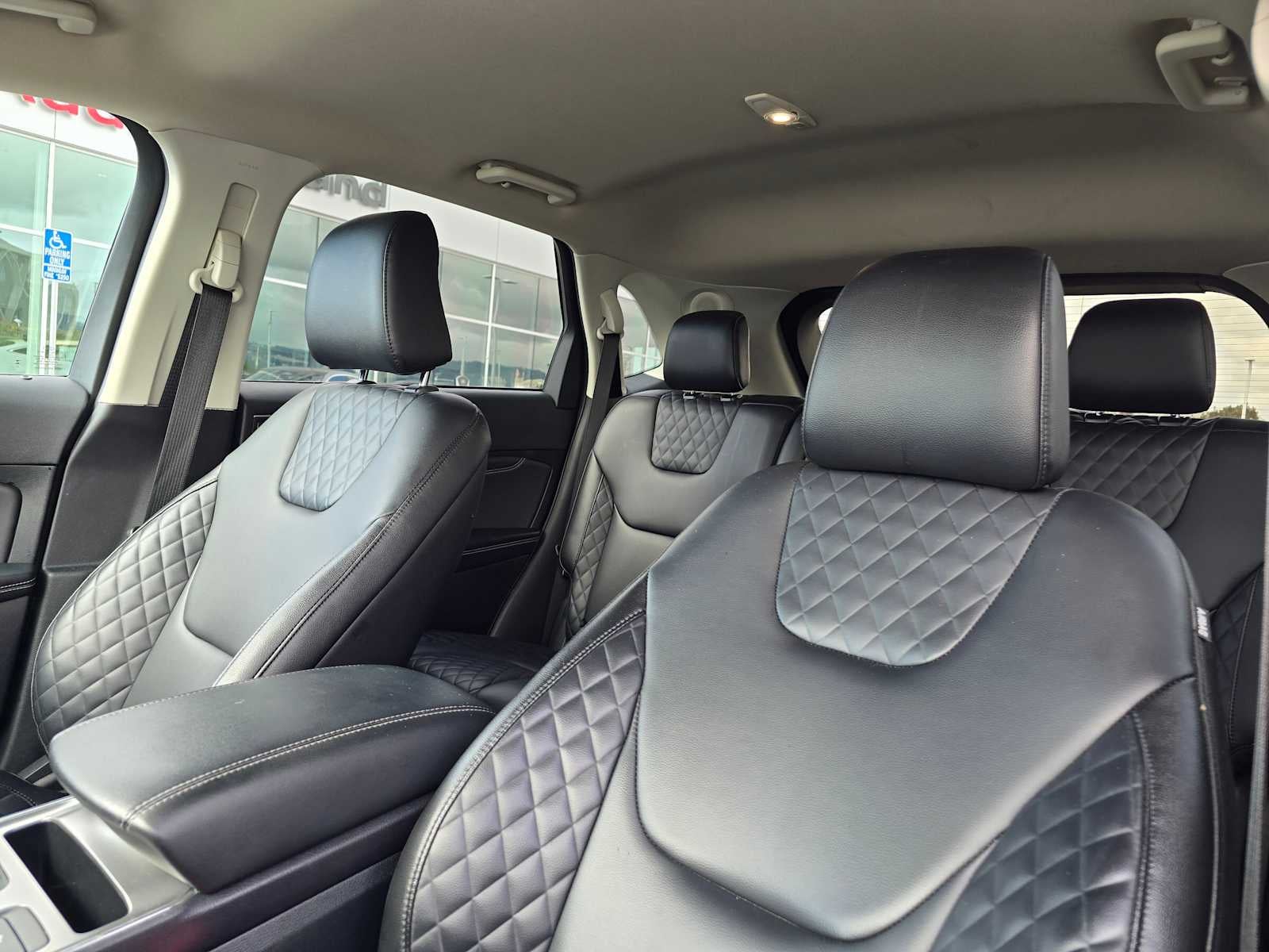 2024 Ford Edge Titanium