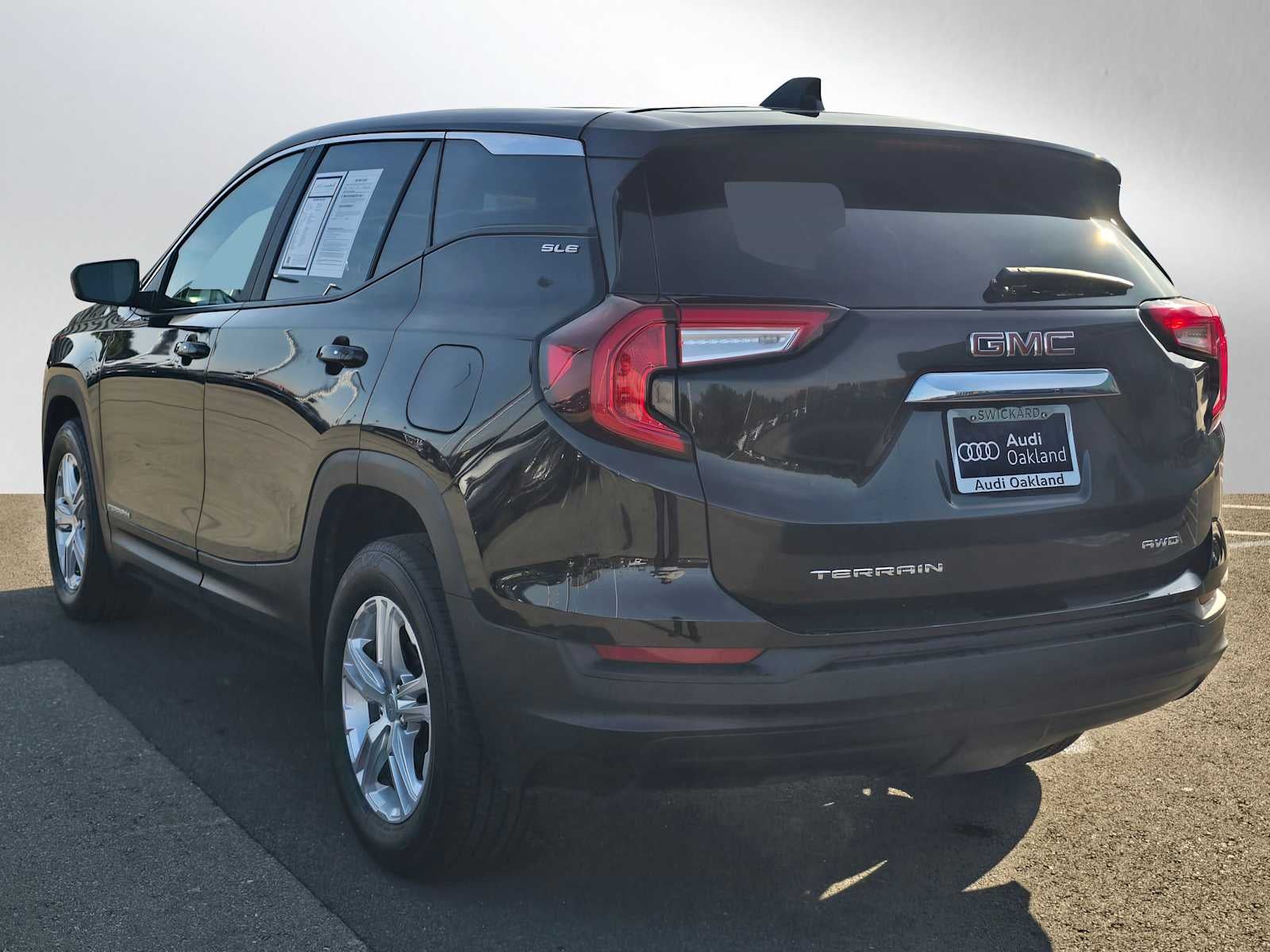 2024 GMC Terrain SLE