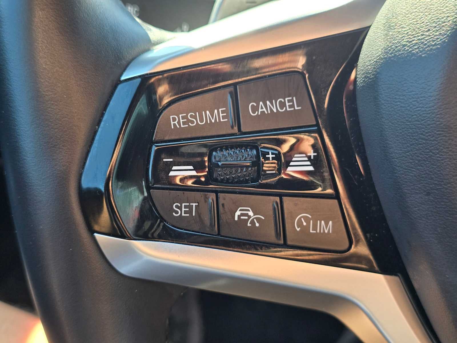 2025 BMW 330i xDrive 330i xDrive