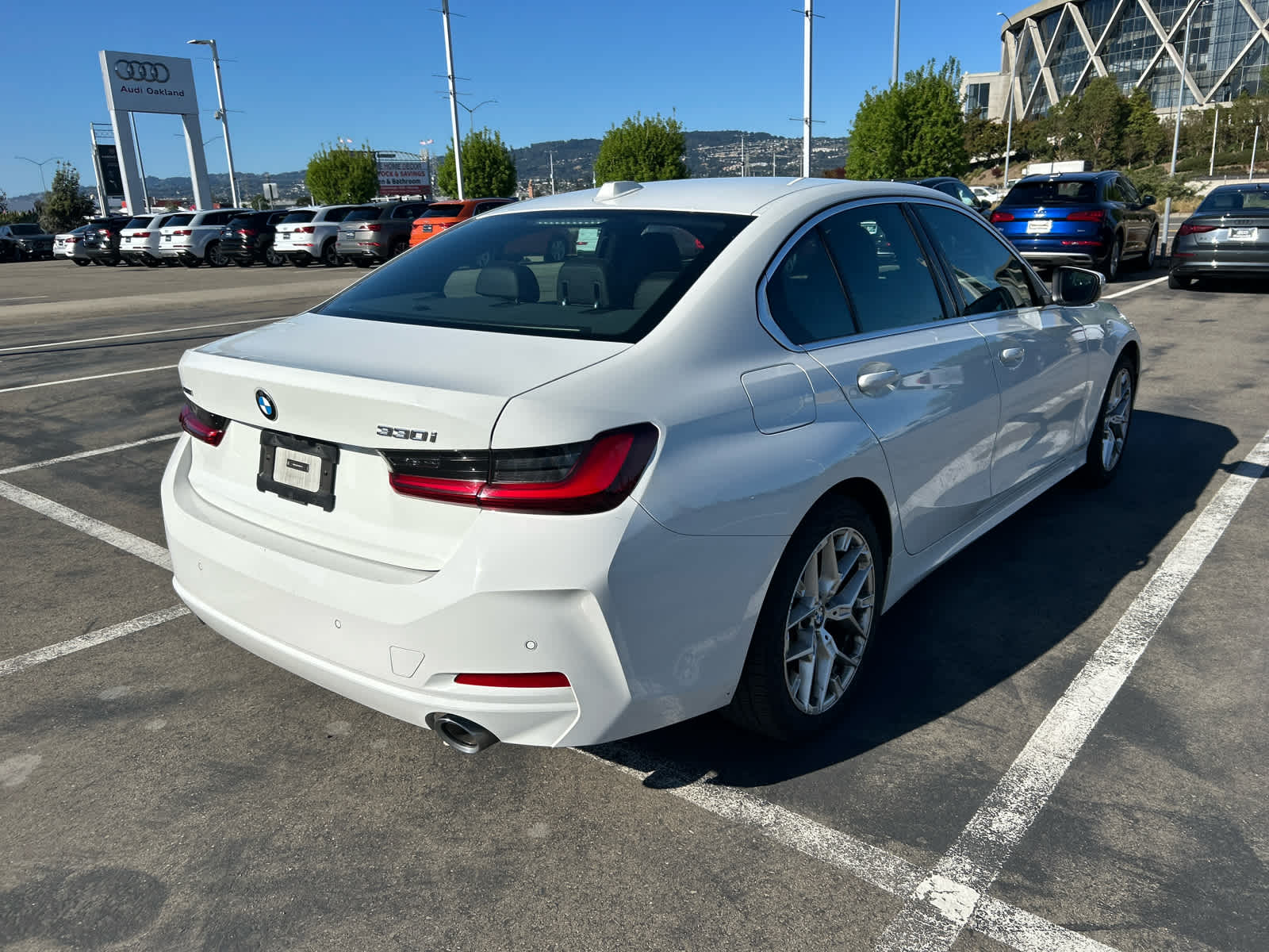 2025 BMW 330i xDrive 330i xDrive