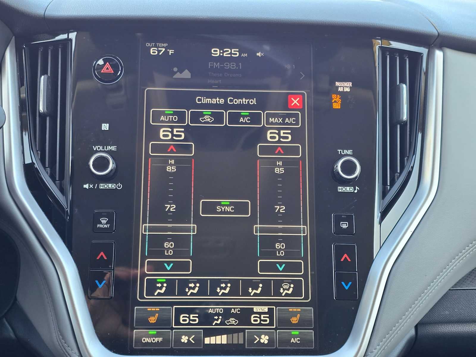 2025 Subaru Outback Premium