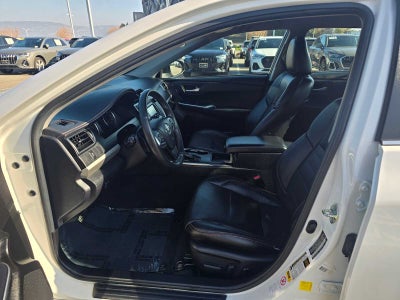 2017 Toyota Camry SE