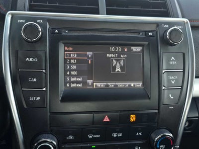 2017 Toyota Camry SE