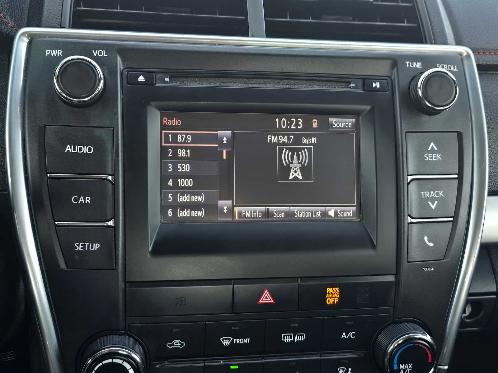 2017 Toyota Camry SE