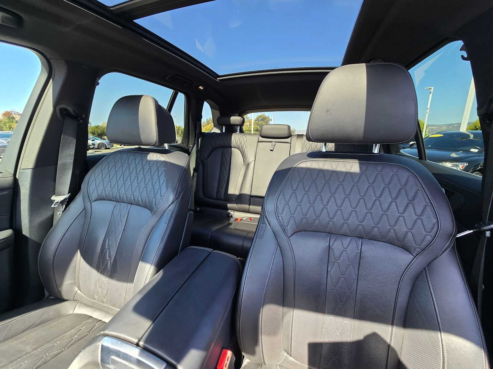 2025 BMW X5 xDrive50e xDrive50e