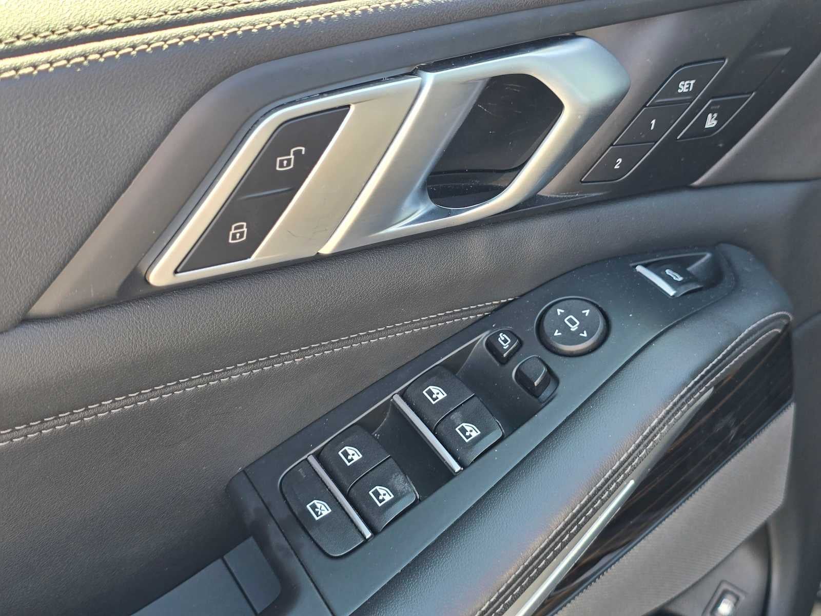 2025 BMW X5 xDrive50e xDrive50e