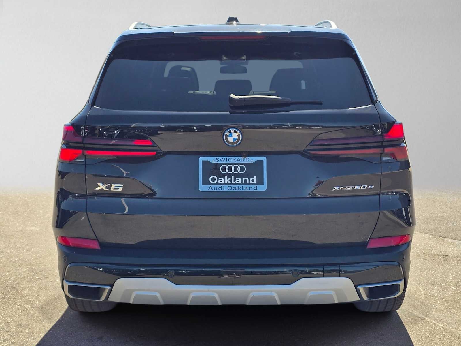 2025 BMW X5 xDrive50e xDrive50e
