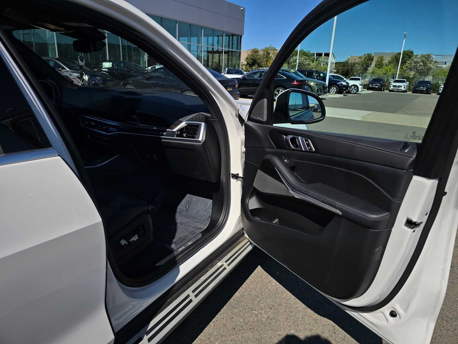 2025 BMW X5 xDrive50e xDrive50e