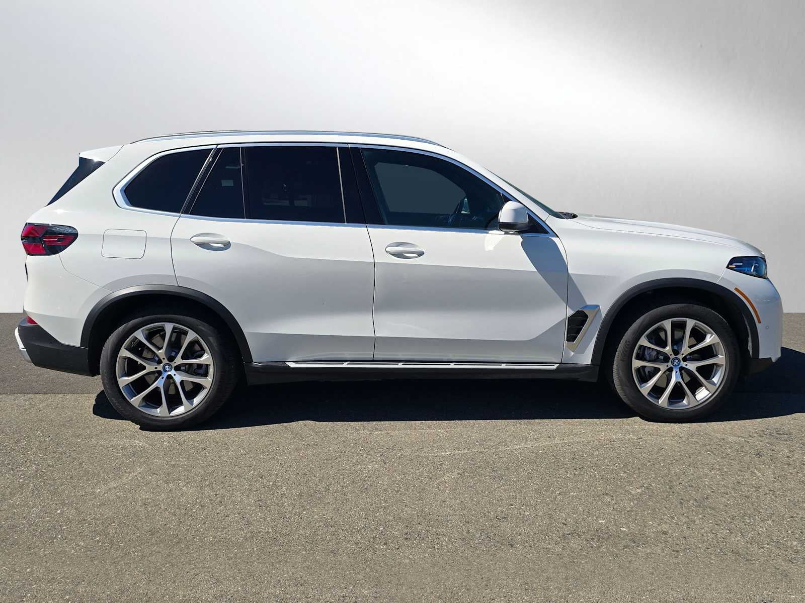 2025 BMW X5 xDrive50e xDrive50e