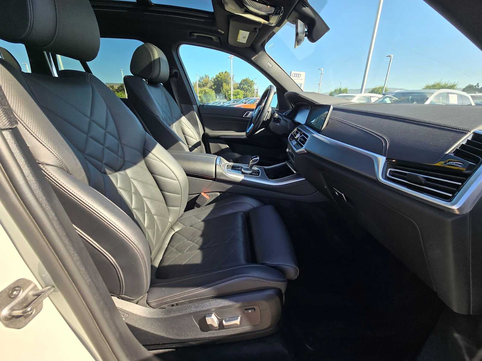 2023 BMW X5 xDrive40i xDrive40i