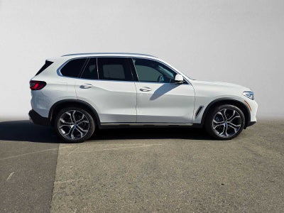 2023 BMW X5 xDrive40i xDrive40i