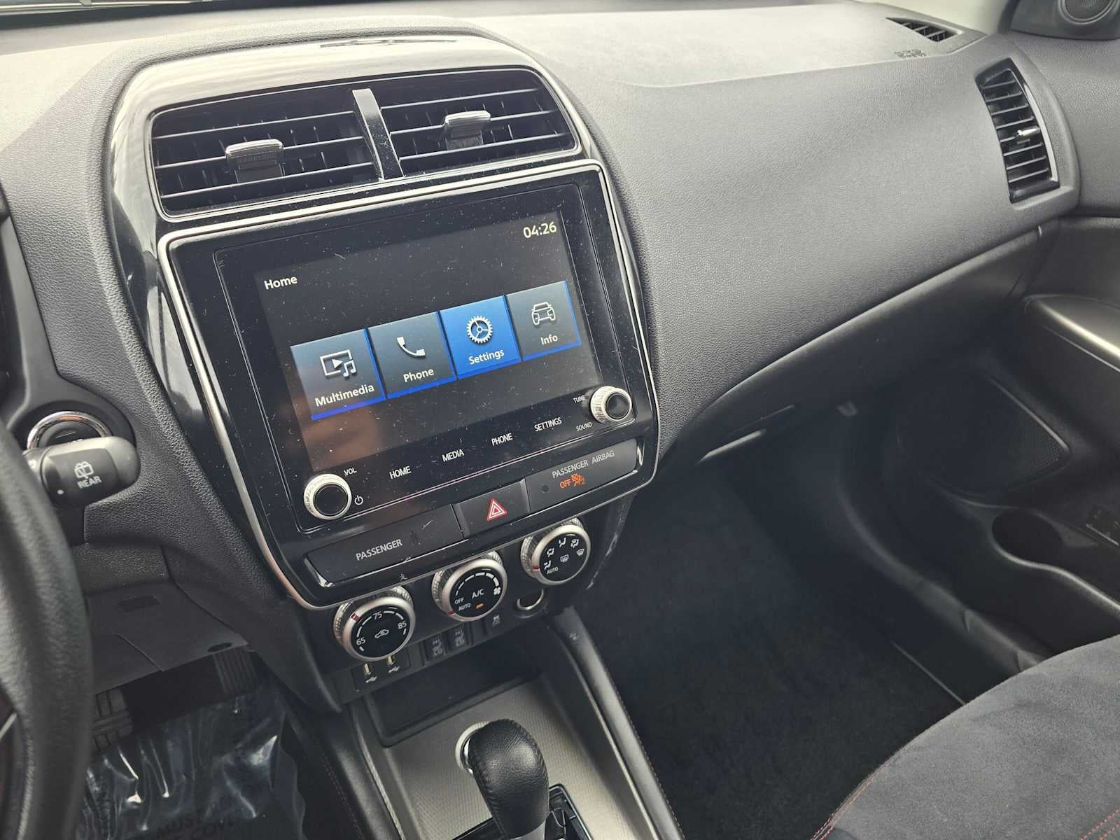 2024 Mitsubishi Outlander Sport SE