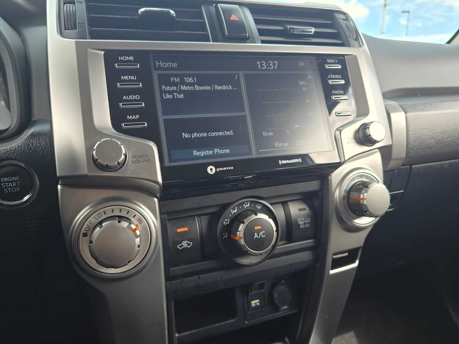 2023 Toyota 4Runner SR5