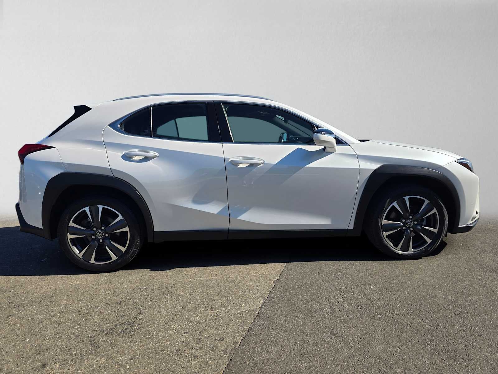 2020 Lexus UX 200 UX 200
