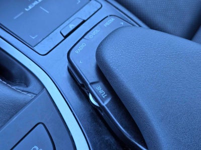 2020 Lexus UX 200 UX 200
