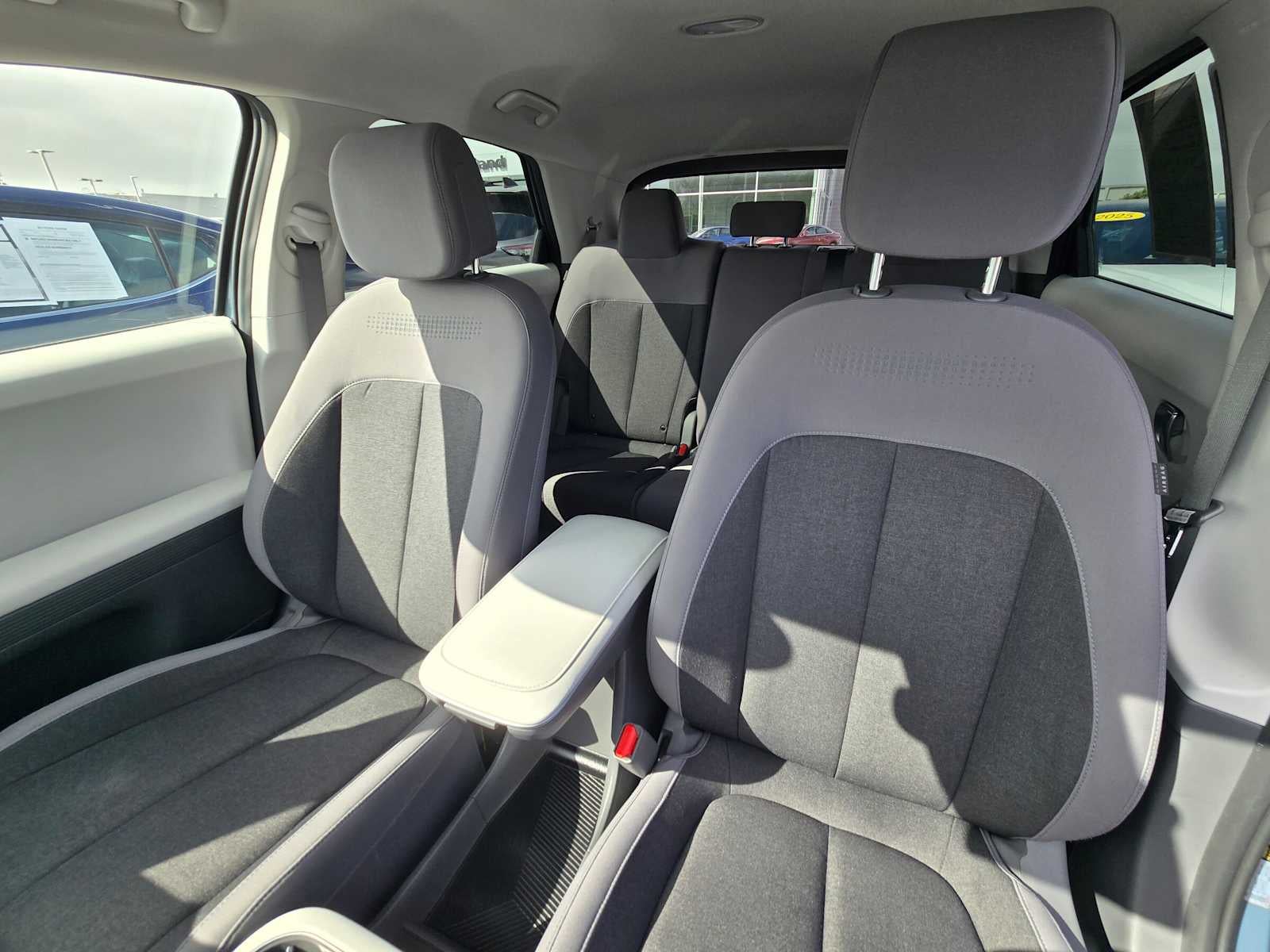 2024 Hyundai IONIQ 5 SE Standard Range
