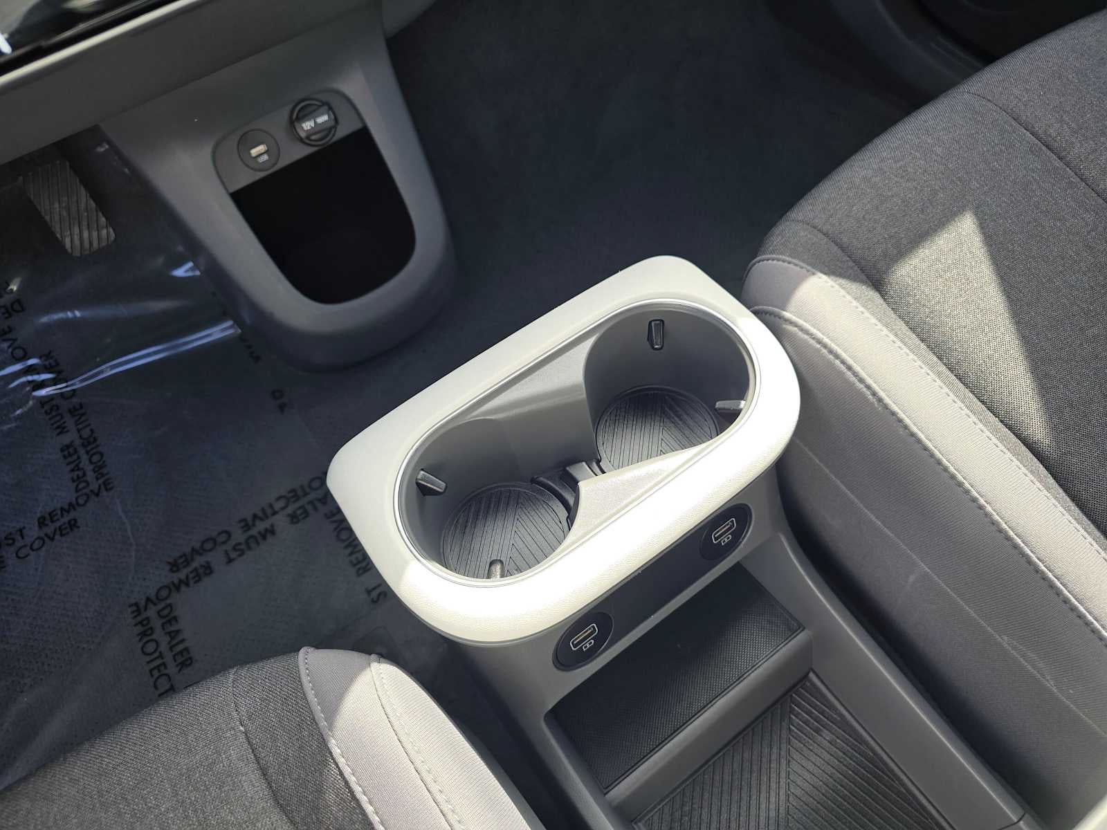 2024 Hyundai IONIQ 5 SE Standard Range