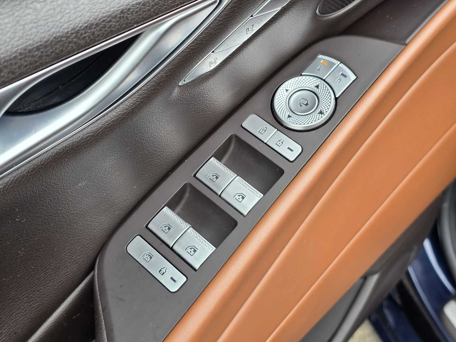 2023 Genesis G80 2.5T
