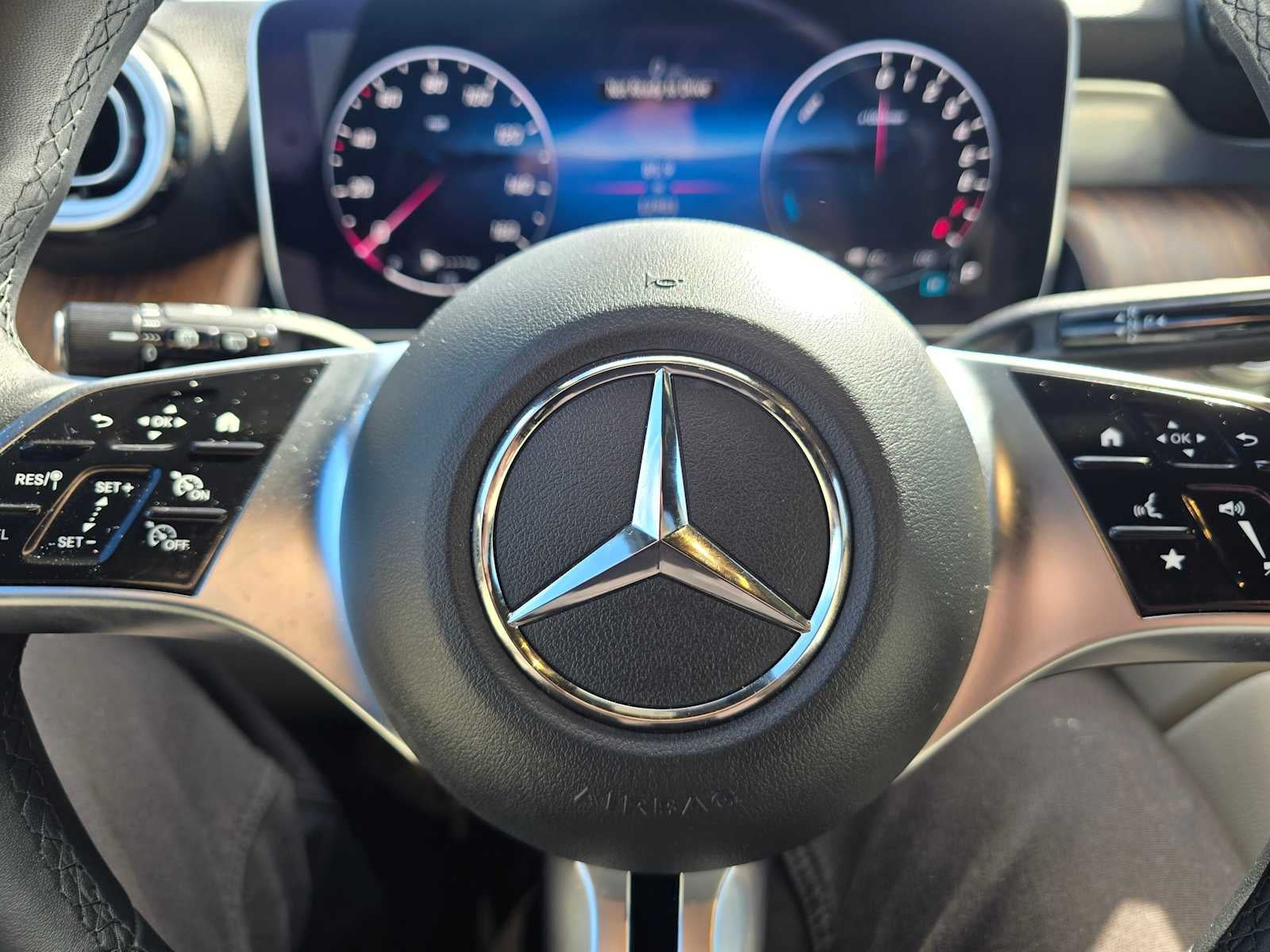 2025 Mercedes-Benz GLC GLC 350e